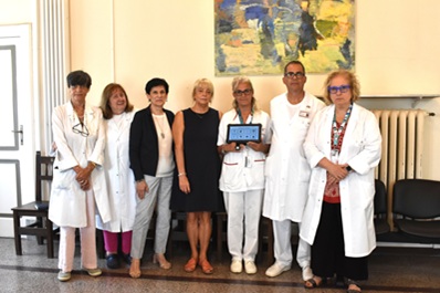 Donato all'Ospedale Policlinico San Martino nuovo sistema di comunicazione per i pazienti della Terapia Intensiva