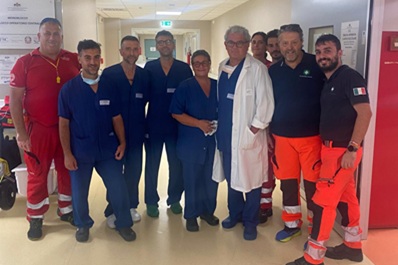 Dal Sant'Andrea al San Martino: una corsa contro il tempo, la 19enne salvata grazie all'ECMO Team
